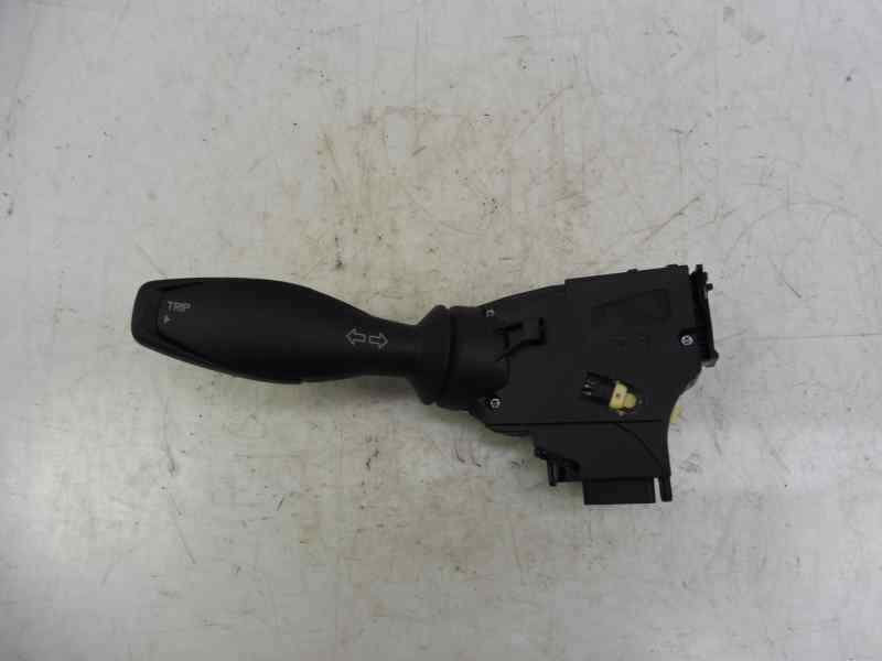 MANDO INTERMITENTES 8A6T13335BC 