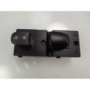 MANDO ELEVALUNAS DELANTERO DERECHO 254111KA5A 