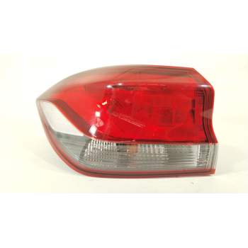 PILOTO TRASERO IZQUIERDO 92401G4000 