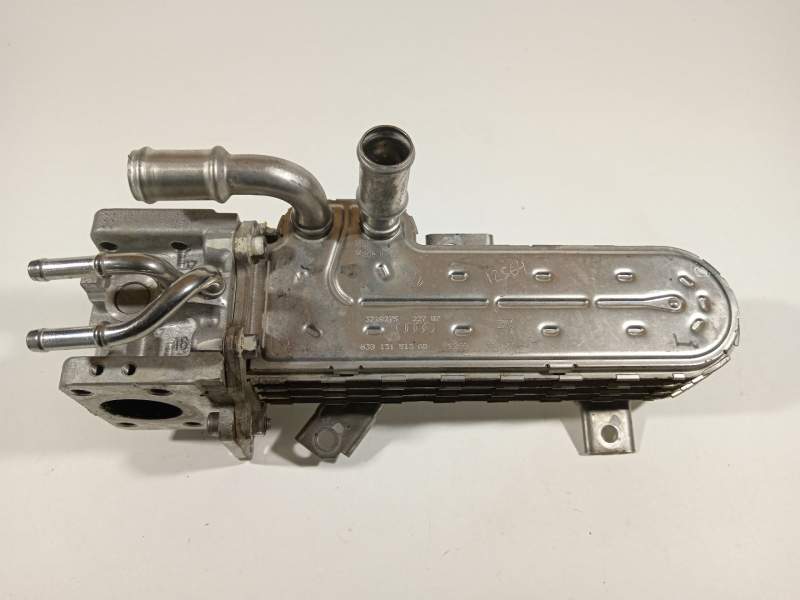 ENFRIADOR EGR 038131513AD 03G131063E