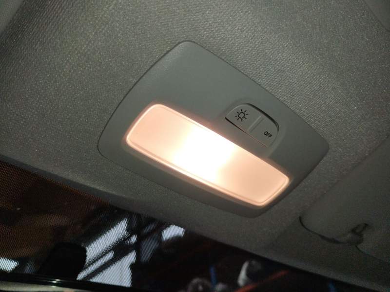 LUZ INTERIOR 