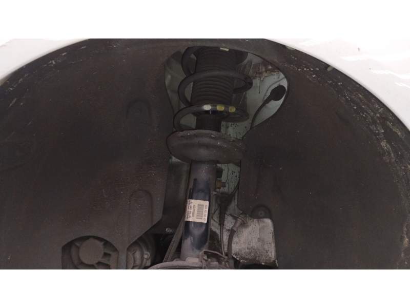 AMORTIGUADOR DELANTERO IZQUIERDO 5Q0413023CP 