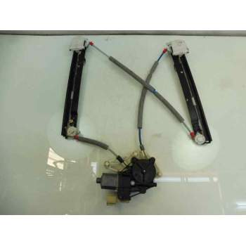 ELEVALUNAS TRASERO DERECHO AV1114553L4 0130822648 