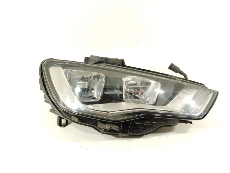 FARO DERECHO 8V0941004 1EJ01074002 