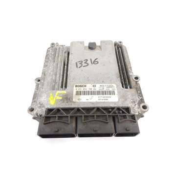 CENTRALITA MOTOR UCE 237103984R 237107550R 0281032700
