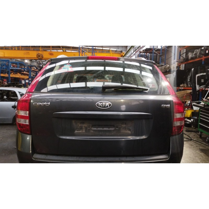 Recambio de porton trasero para kia cee´d emotion referencia OEM IAM   