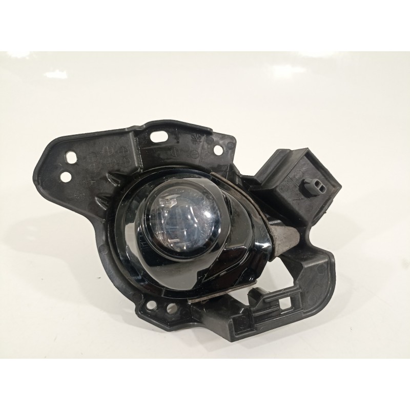 Recambio de faro antiniebla izquierdo para mazda cx-3 luxury referencia OEM IAM GHP951690A.  