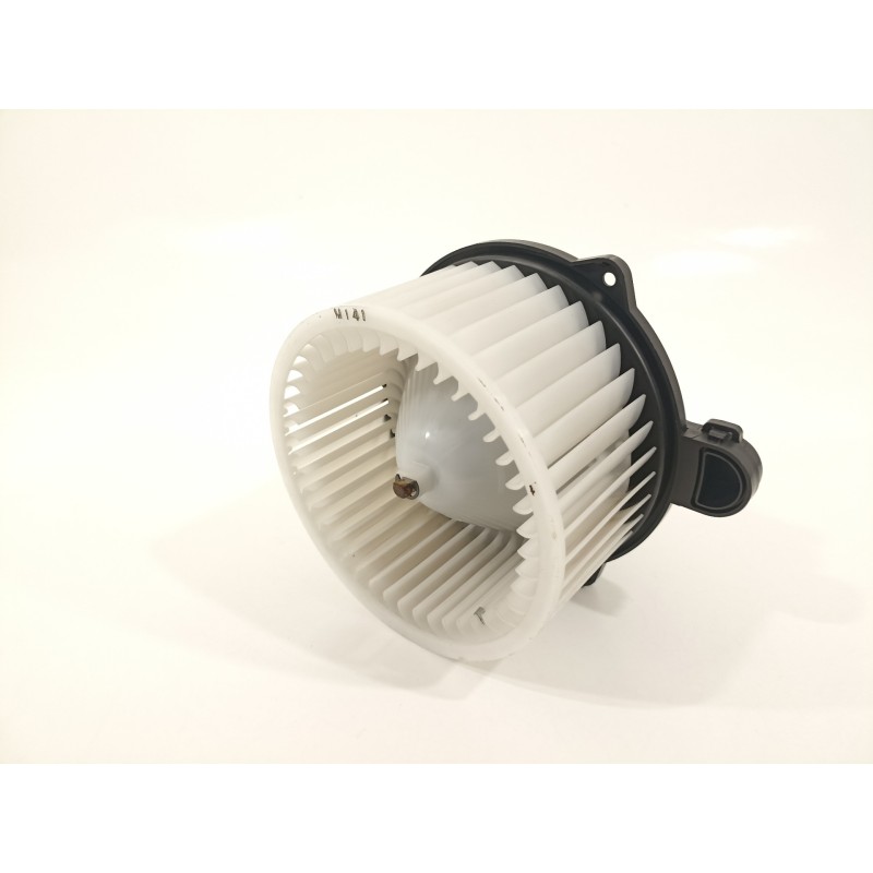 Recambio de ventilador calefaccion para kia sportage drive 2wd referencia OEM IAM D316NFFAA  