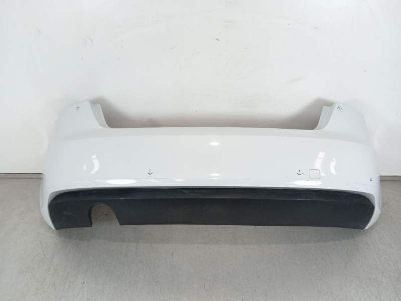 PARAGOLPES TRASERO 8V3807067 
