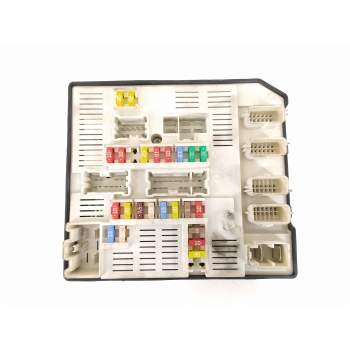 CAJA RELES / FUSIBLES 284B61871R 519339402 9639002736