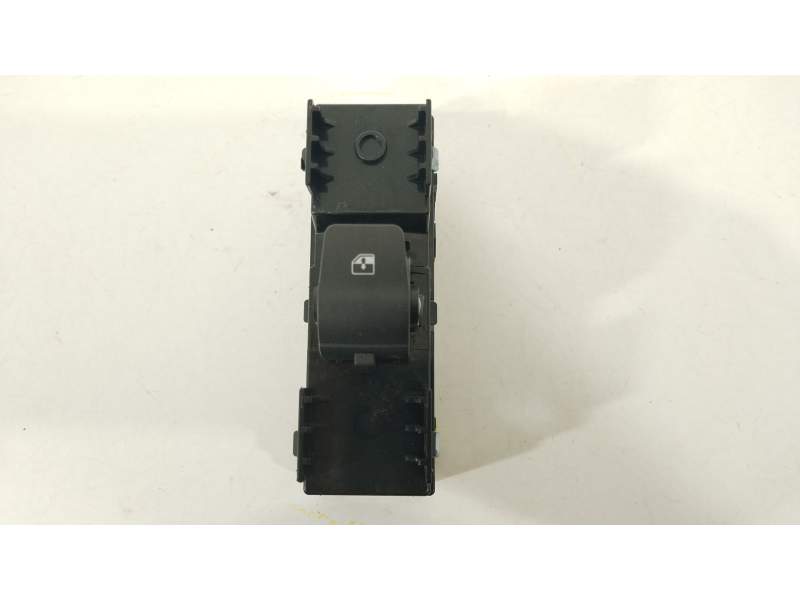 MANDO ELEVALUNAS TRASERO DERECHO 93581G3010 