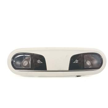 LUZ INTERIOR 4G0947111A 