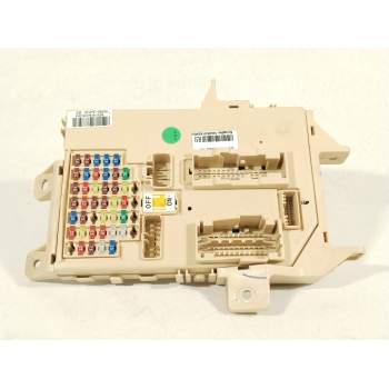 CAJA RELES / FUSIBLES 91950A4510 
