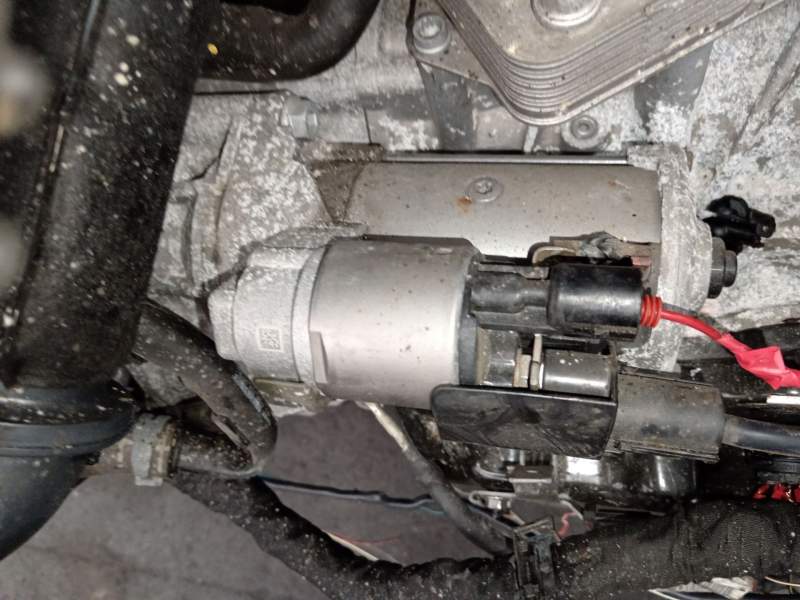 MOTOR ARRANQUE 02E911022C 