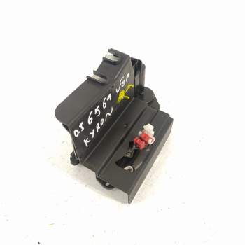 CERRADURA PUERTA DELANTERA IZQUIERDA 7121009025 