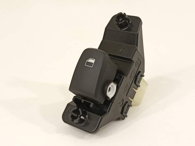 MANDO ELEVALUNAS DELANTERO DERECHO 3K552B1200 