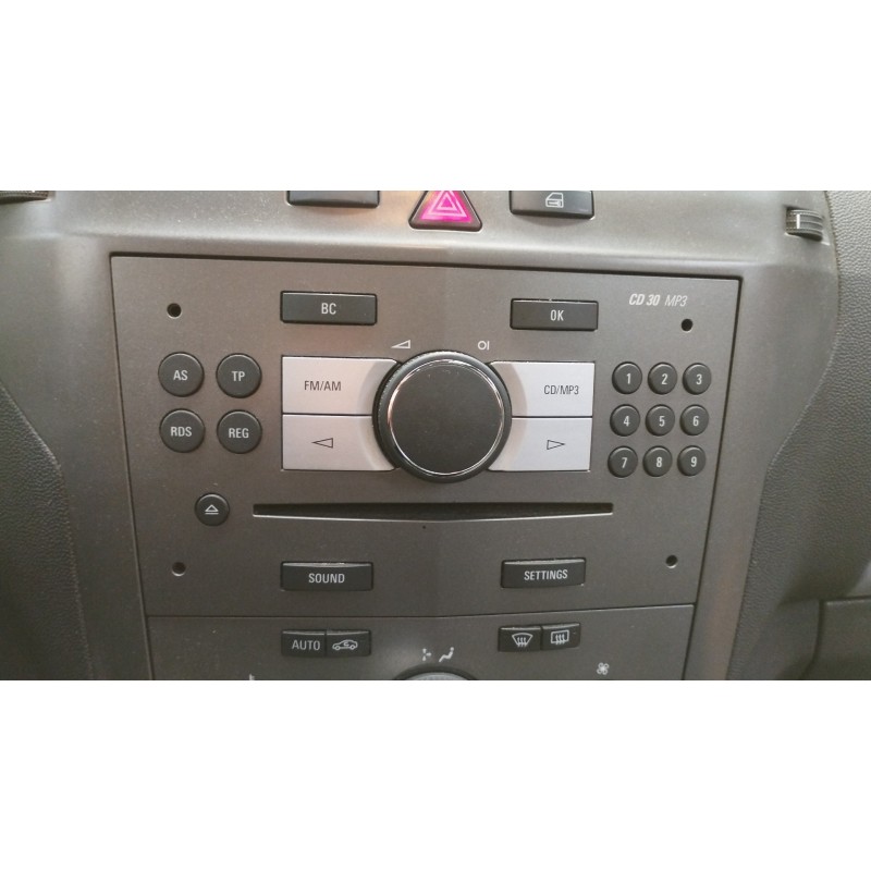 Recambio de sistema audio / radio cd para opel zafira b cosmo referencia OEM IAM   