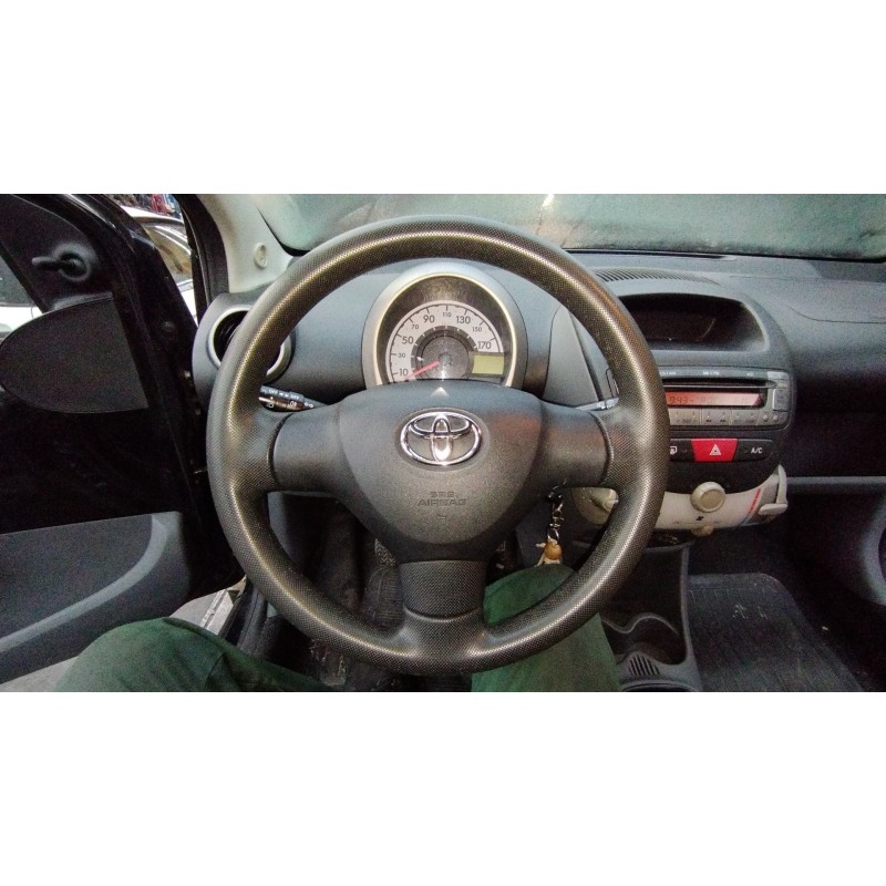 Recambio de volante para toyota aygo (kgb/wnb) básico referencia OEM IAM   