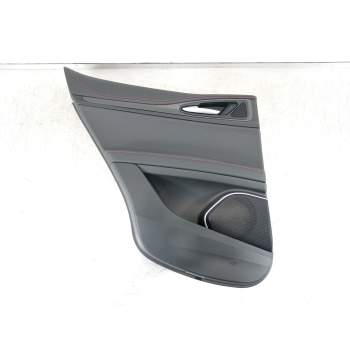 GUARNECIDO PUERTA TRASERA IZQUIERDA 156197052 