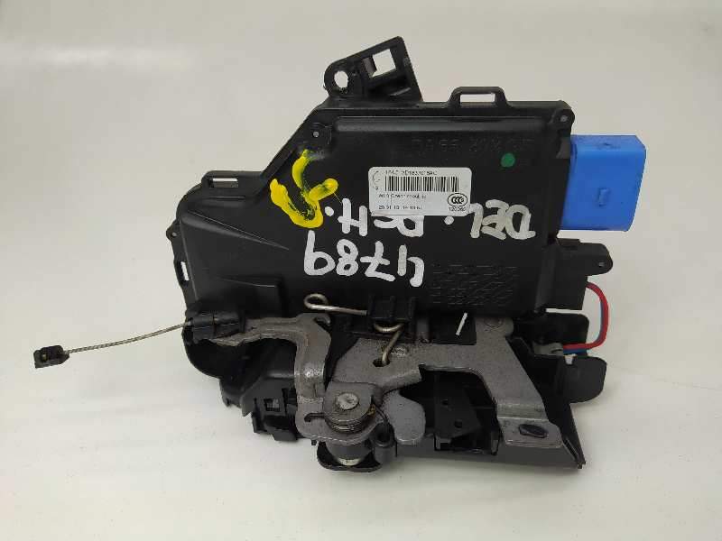 CERRADURA PUERTA DELANTERA DERECHA 3D1837016AC 