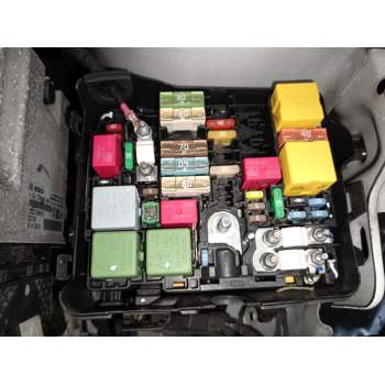 CAJA RELES / FUSIBLES 9804848580  OEM 9804848580