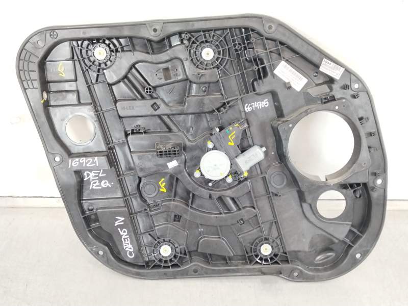 ELEVALUNAS DELANTERO IZQUIERDO 82470A4260 82450A4010 