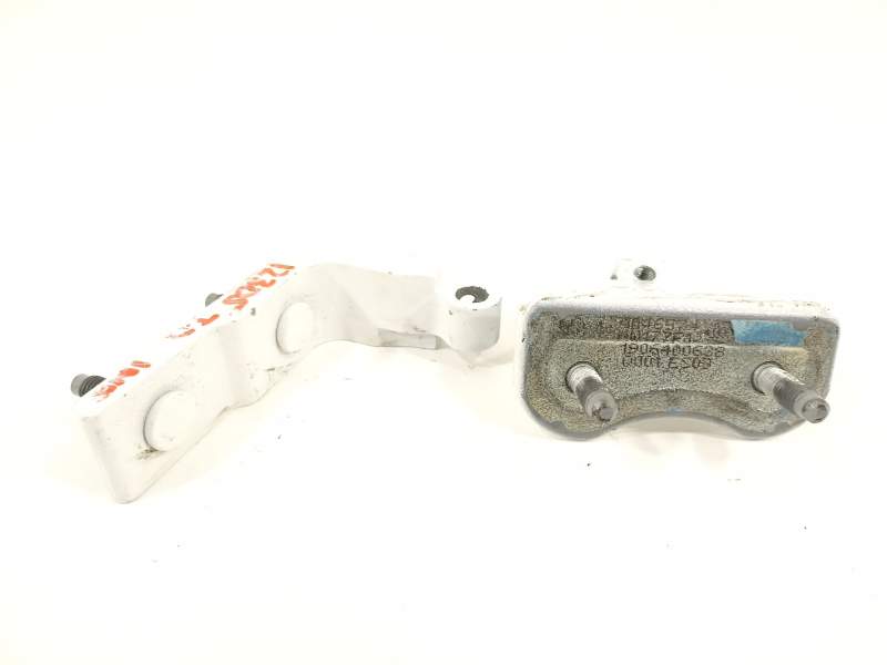 BISAGRA PUERTA A1777300202 A1777301200 A1777301200