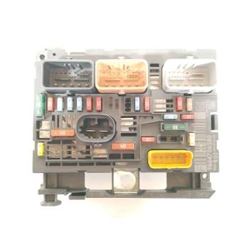CAJA RELES / FUSIBLES 9664706280 BSMR0200 
