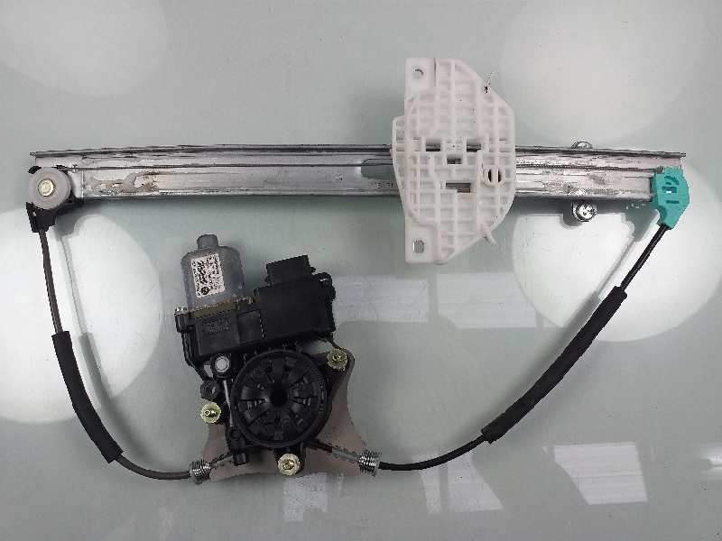 ELEVALUNAS DELANTERO IZQUIERDO 82450H8010 
