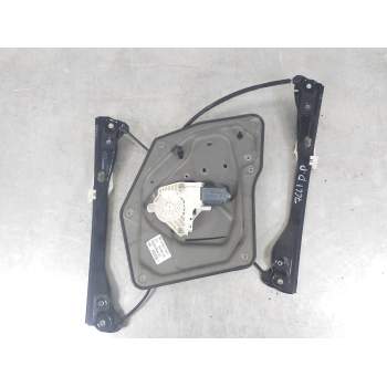 ELEVALUNAS DELANTERO DERECHO 3T0837402C 