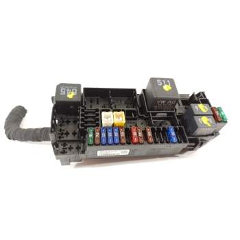 CAJA RELES / FUSIBLES 2Q0941828C 