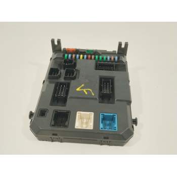 CAJA RELES / FUSIBLES 9666952280 BSIEVX0400