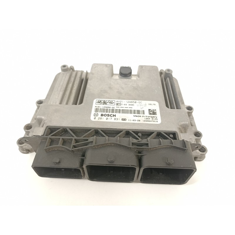 Recambio de centralita motor uce para ford fiesta (cb1) ambiente referencia OEM IAM AV2112A650GC 0281017831 