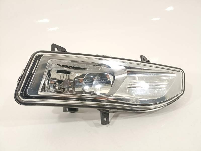 FARO ANTINIEBLA DERECHO 261508995A 90078635 