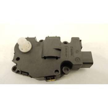 MOTOR APERTURA TRAMPILLAS CLIMATIZADOR 64119319037 02042012 K9749006