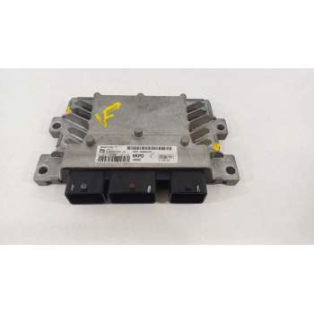 CENTRALITA MOTOR UCE AV2112A650CD EMS2102 S180047012D
