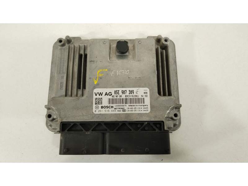 CENTRALITA MOTOR UCE 05E907309 0261S16449 