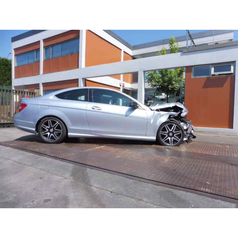 mercedes clase c (w204) coupe del año 2015