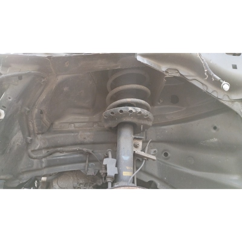 Recambio de amortiguador delantero izquierdo para ford mondeo ber. (ca2) ghia referencia OEM IAM G8202  