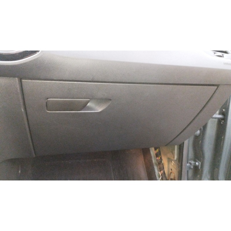 Recambio de guantera para seat leon (5f1) i-tech referencia OEM IAM   