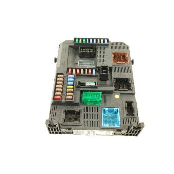 CAJA RELES / FUSIBLES 9807054180 