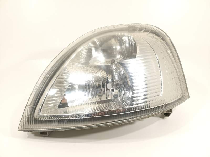 FARO IZQUIERDO 8200163516E 