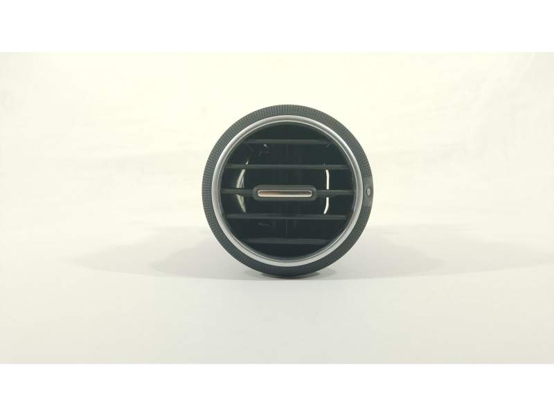 REJILLA AIREADORA 8P0820901A 04945004