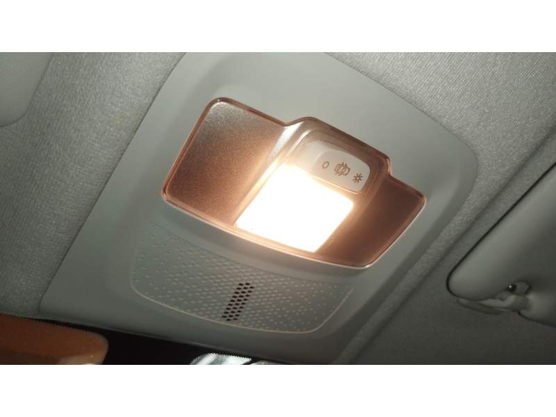 LUZ INTERIOR 