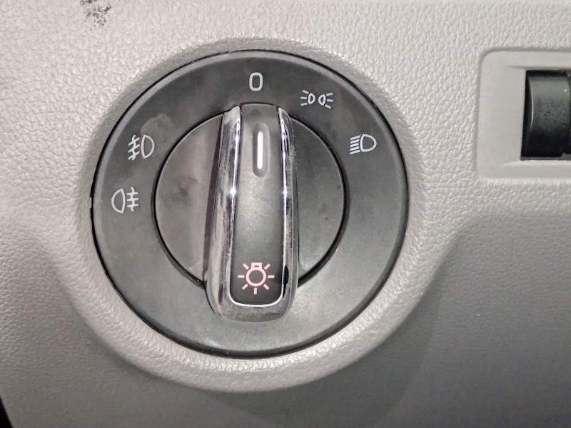 MANDO LUCES 