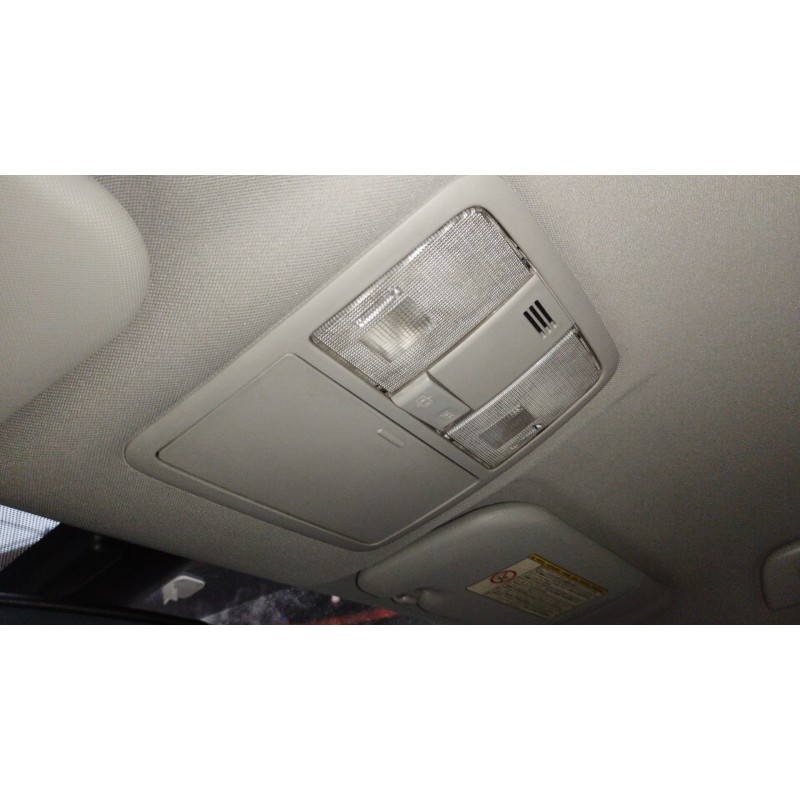 Recambio de luz interior para toyota avensis (t27) active referencia OEM IAM   