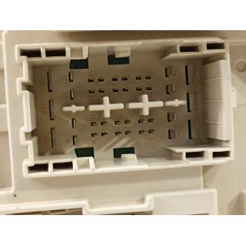 CAJA RELES / FUSIBLES 91950CM070 