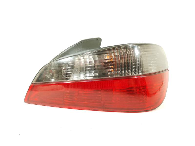 PILOTO TRASERO DERECHO 6351E8 