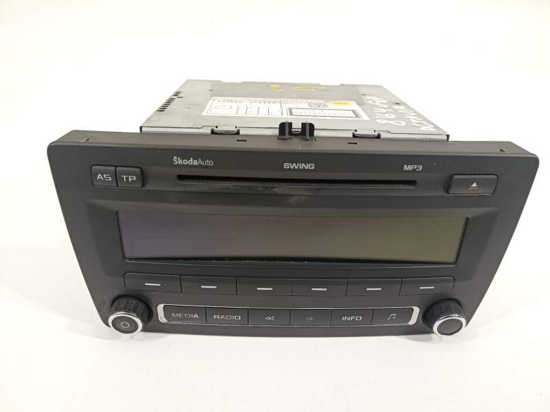 SISTEMA AUDIO / RADIO CD 1Z0035161F 