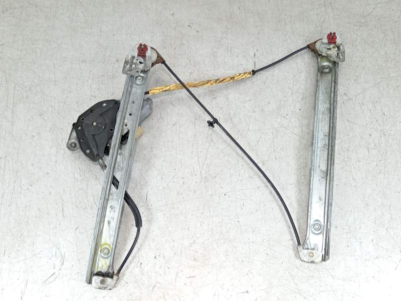 ELEVALUNAS DELANTERO IZQUIERDO 8196037 67628362063 676283620630